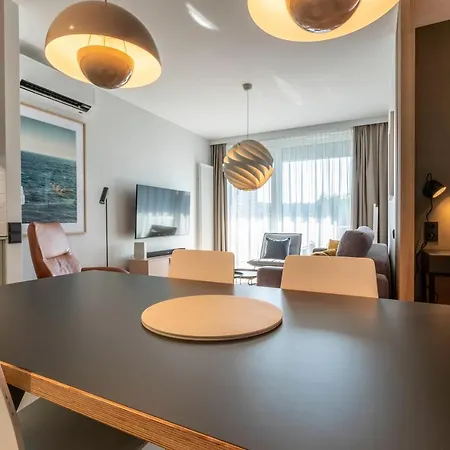 Chlebova 1 Apartment *